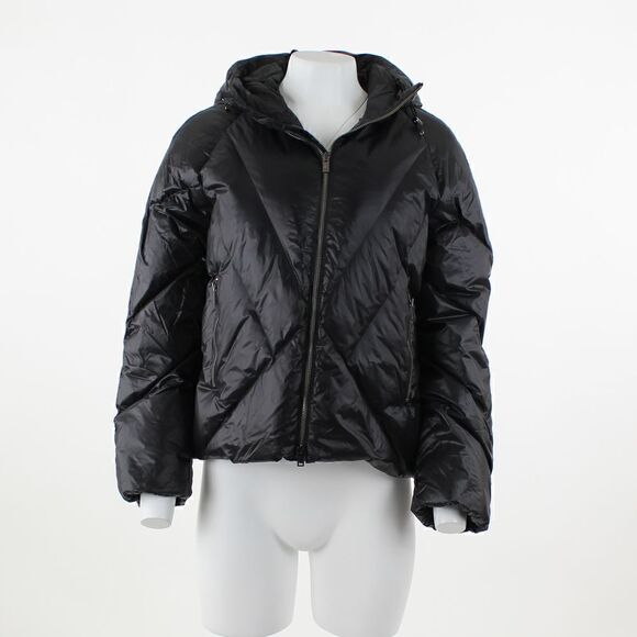 Theory Angular Quilted Puffer Jacket - Picture 2 of 5